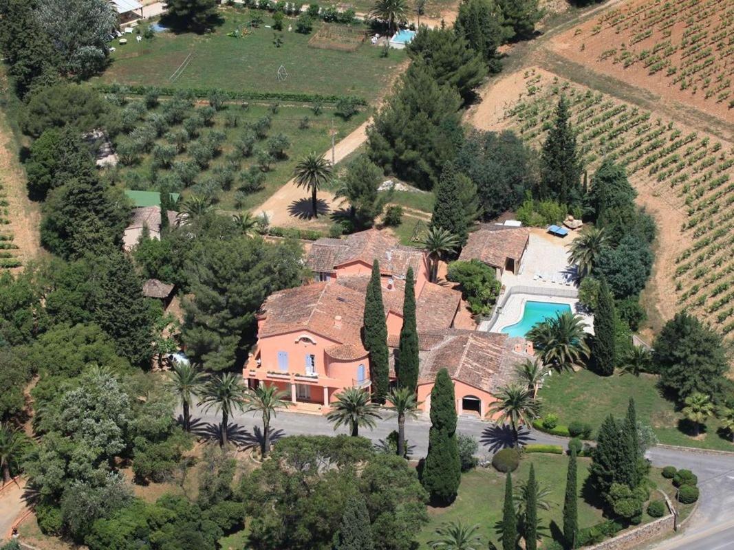Chateau Maravenne La Londe-les-Maures Exterior photo